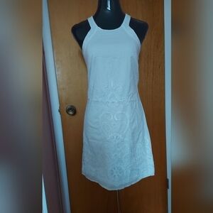 Coastal Chic Le Château White Embroidered Shift Dress Summer Resortwear